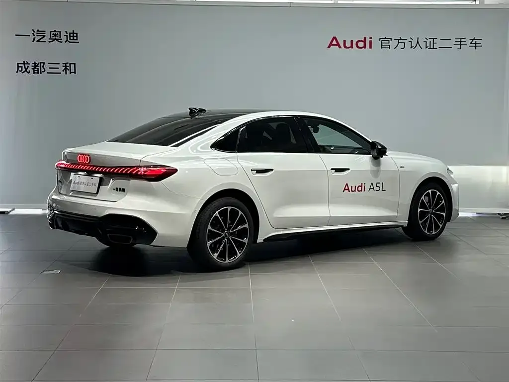 Audi A5L — фото 6