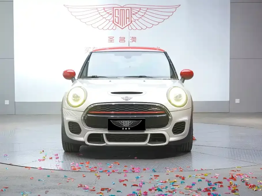 MINI JCW (John Cooper Works) — фото 2