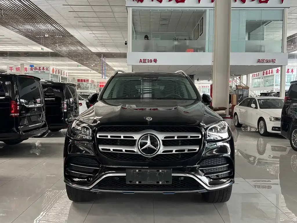 Mercedes-Benz GLS — фото 10