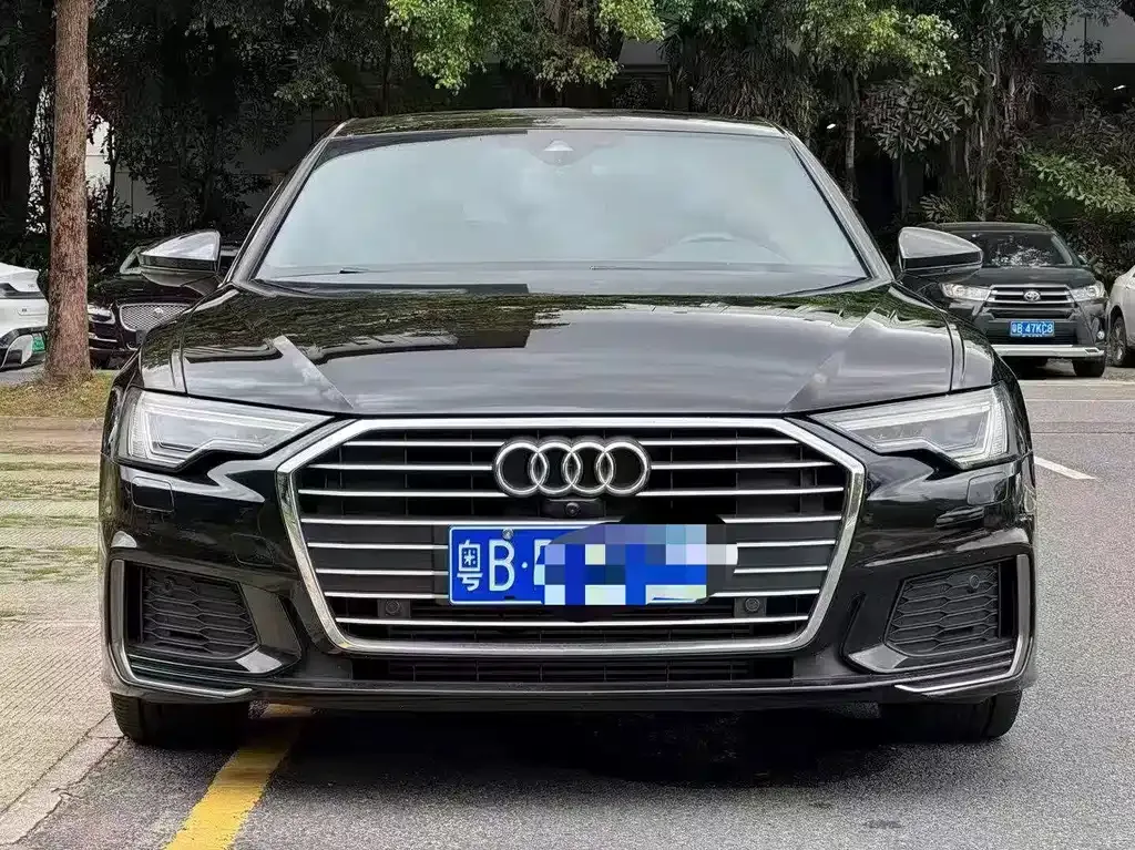 Audi A6L — фото 8