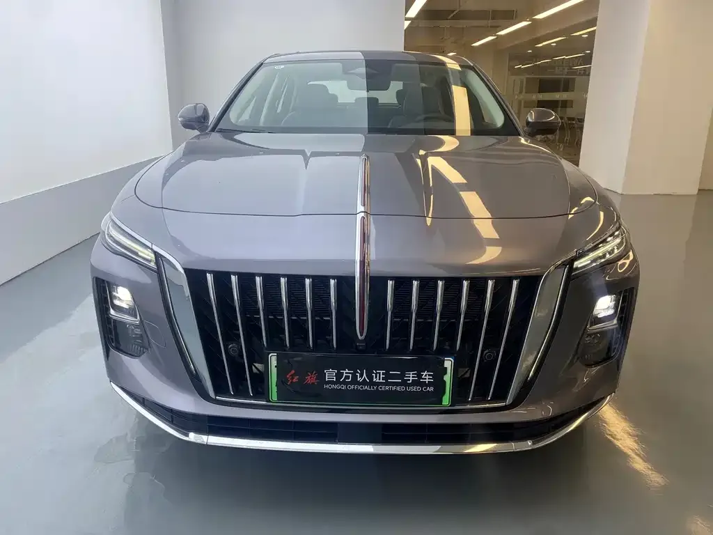 Hongqi H5 PHEV — фото 2