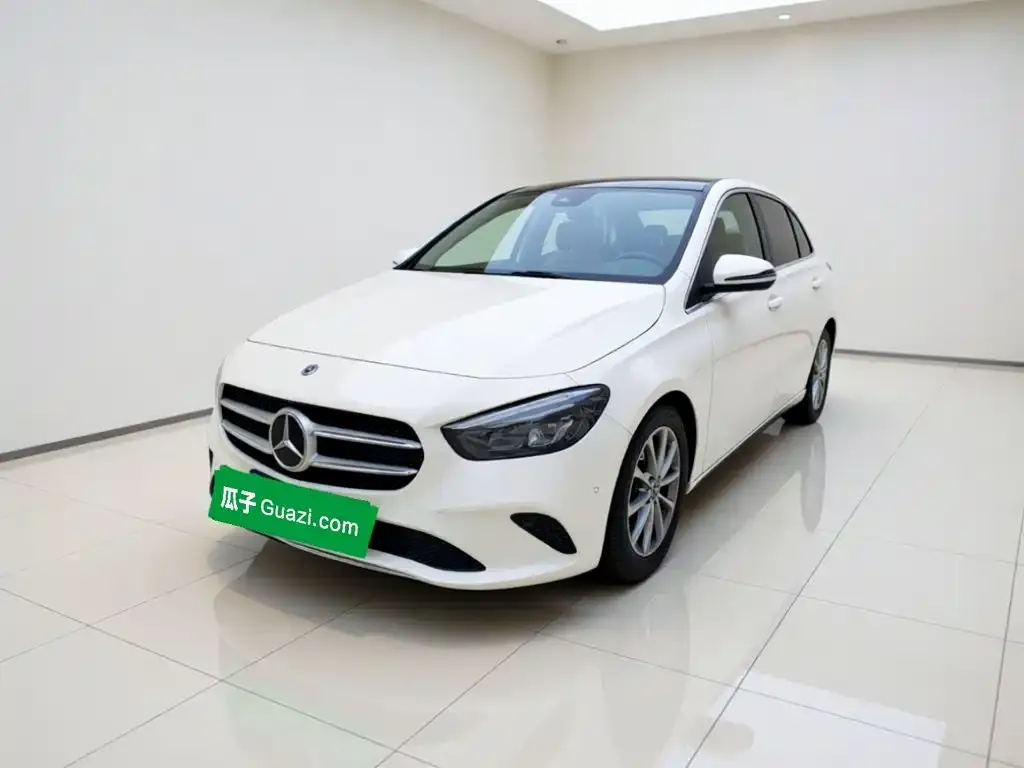 Mercedes-Benz B-Class — фото 1