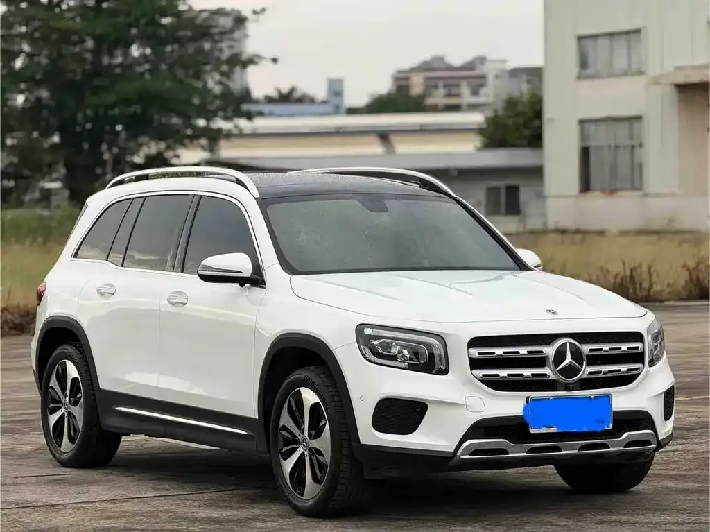 Mercedes-Benz GLB — фото 7