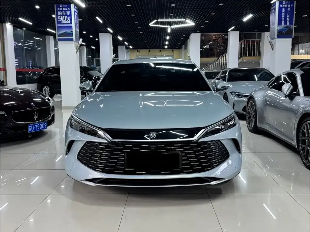 BYD Qin L — фото 9