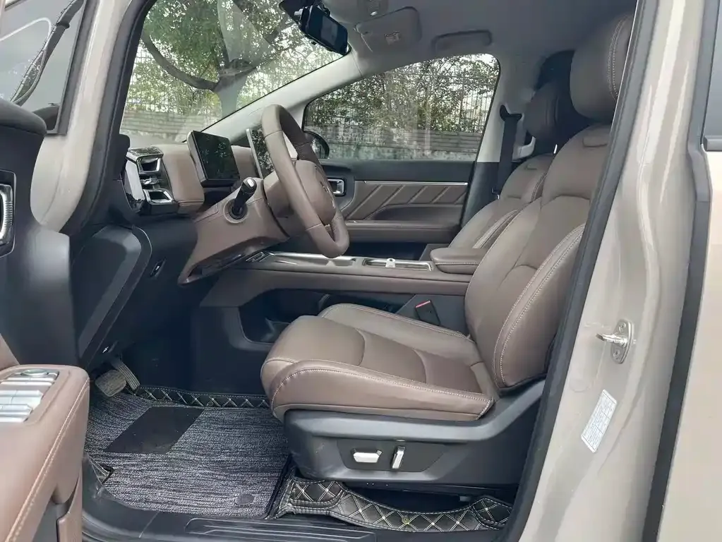 Wuling Xingguang 730 New Energy — фото 8