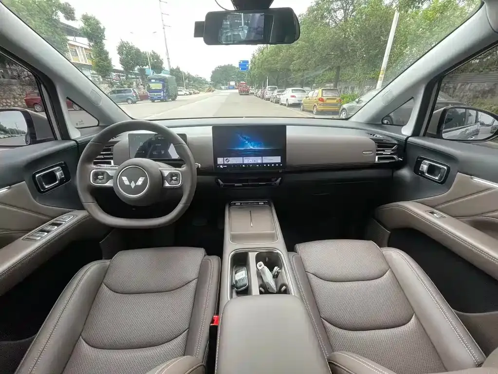 Wuling Xingguang 730 New Energy — фото 9