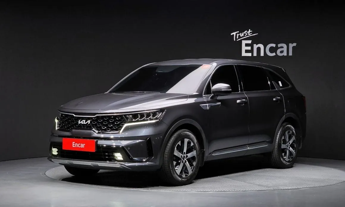Kia Sorento — фото 1