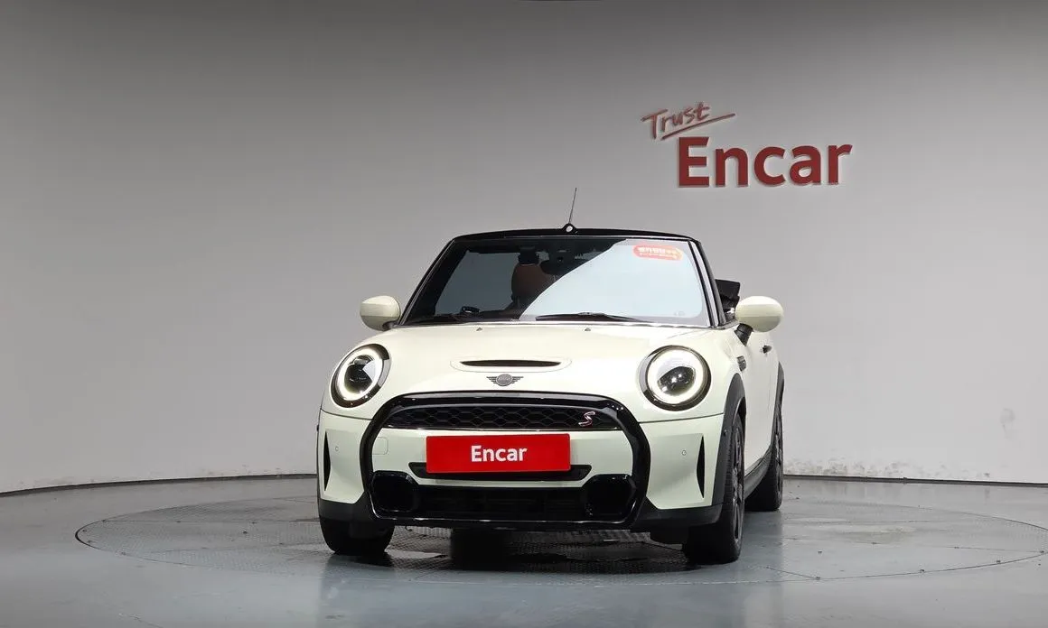 Mini Cooper Convertible — фото 4