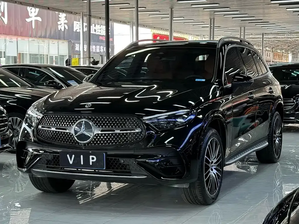 Mercedes-Benz GLC — фото 1