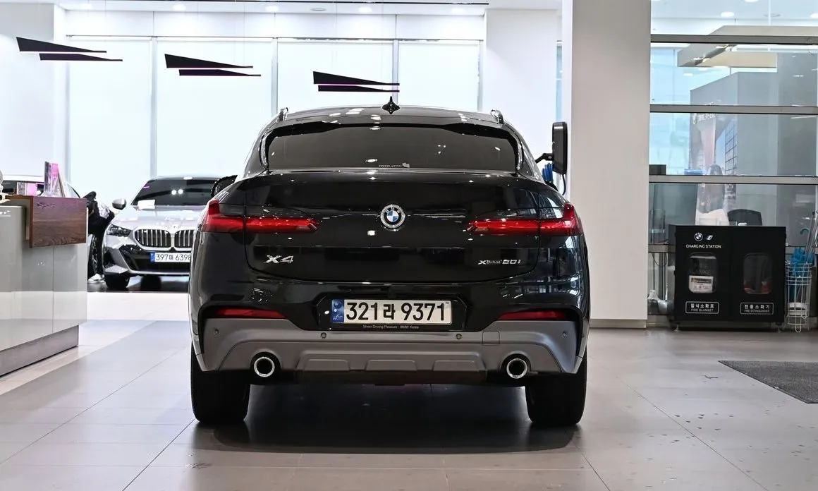 BMW X4 — фото 8