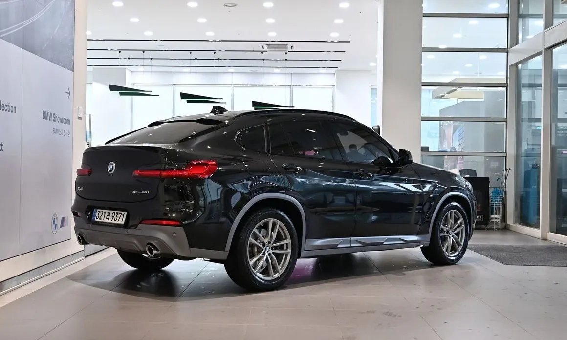 BMW X4 — фото 9