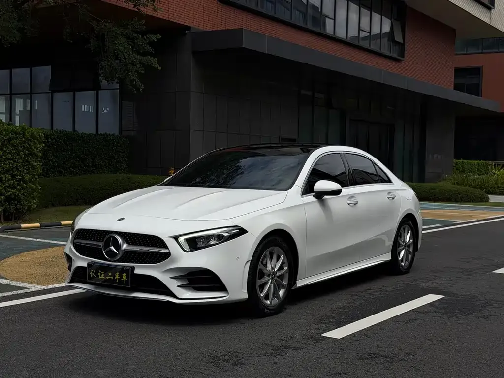 Mercedes-Benz A-Class — фото 1