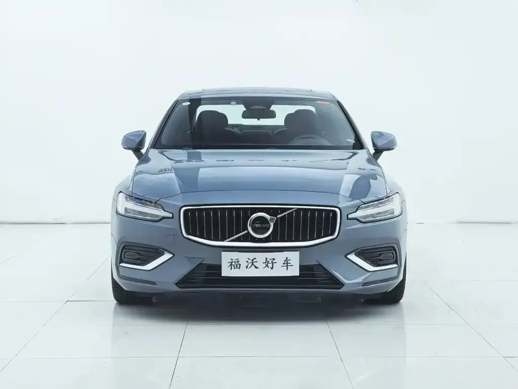Volvo S60 — фото 2