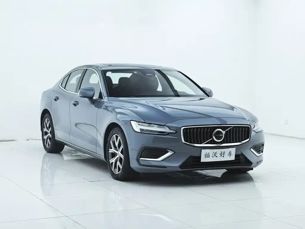 Volvo S60 — фото 4