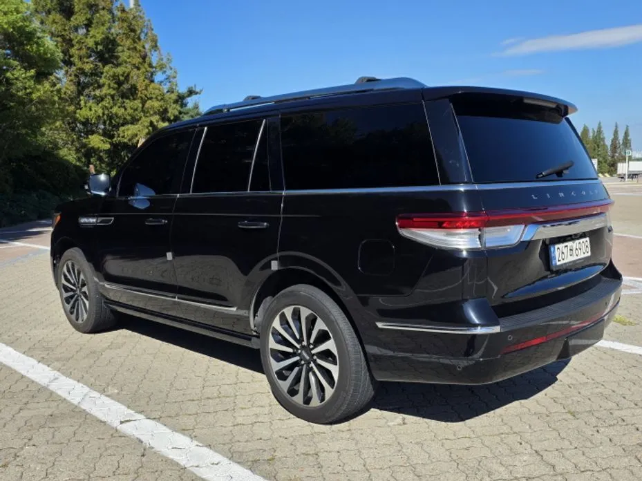 Lincoln Navigator — фото 2