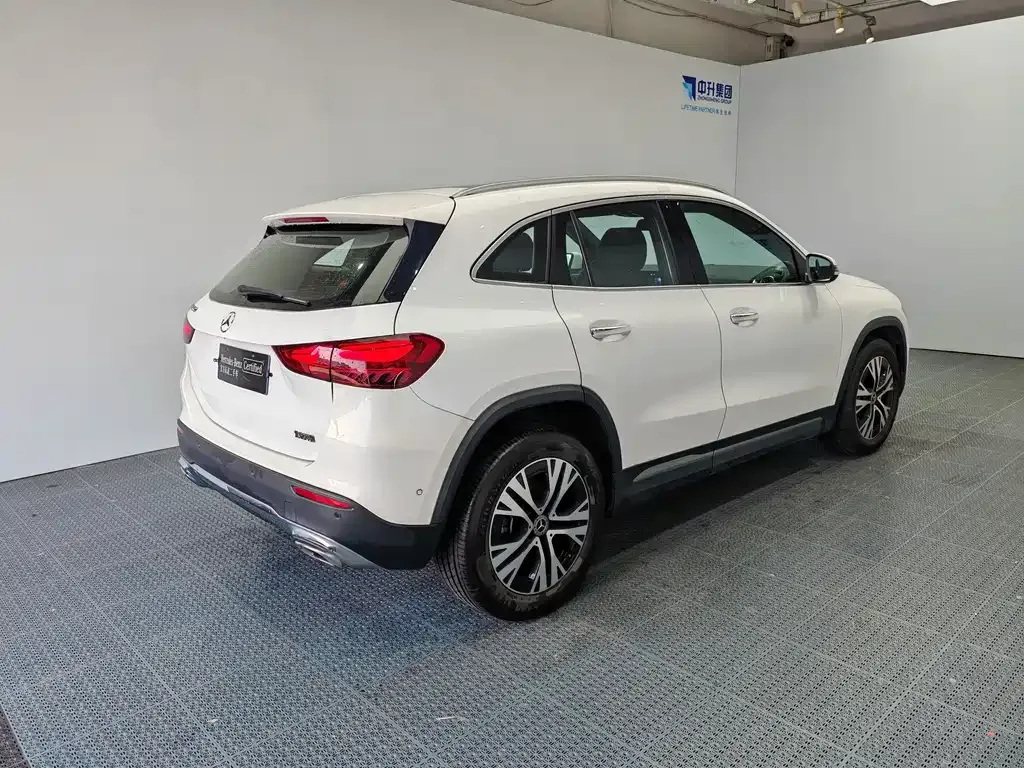Mercedes-Benz GLA — фото 9