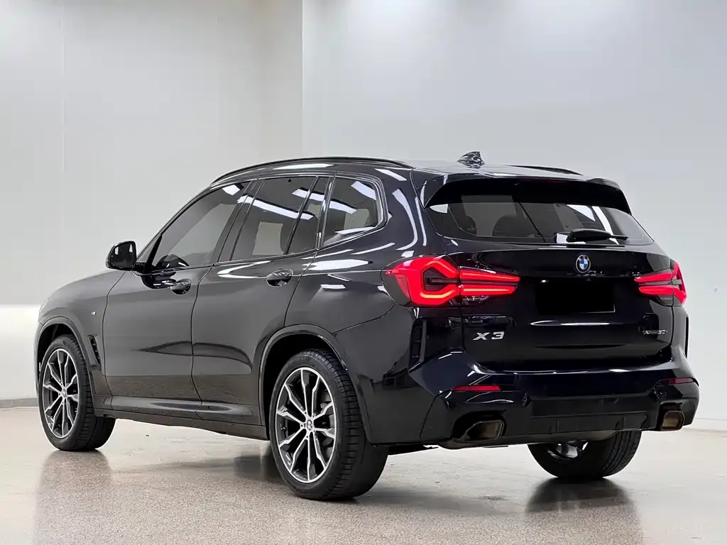 BMW X3 — фото 9