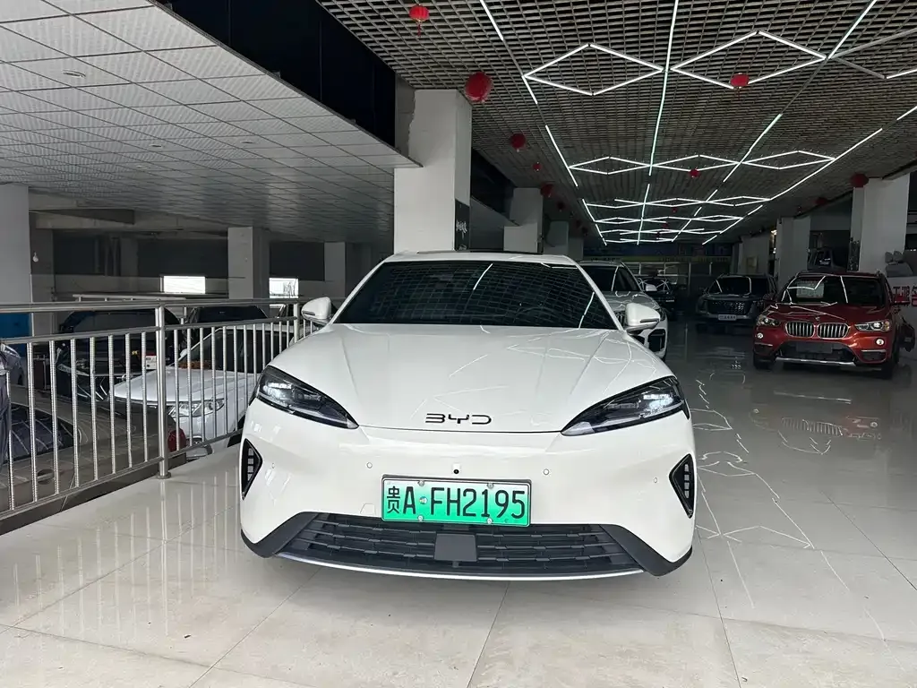 BYD Seal 07 DM-i — фото 5