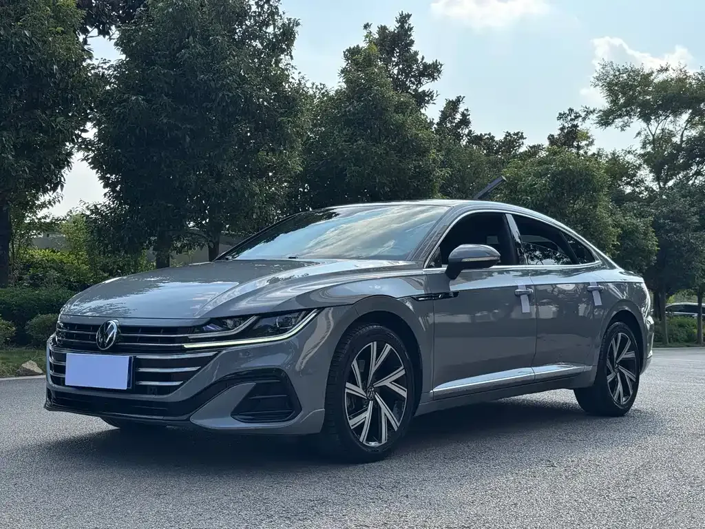 Volkswagen CC — фото 1