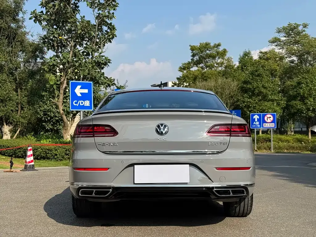 Volkswagen CC — фото 5
