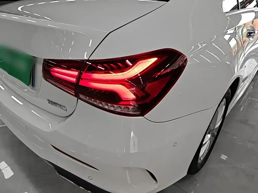 Mercedes-Benz A-Class — фото 4