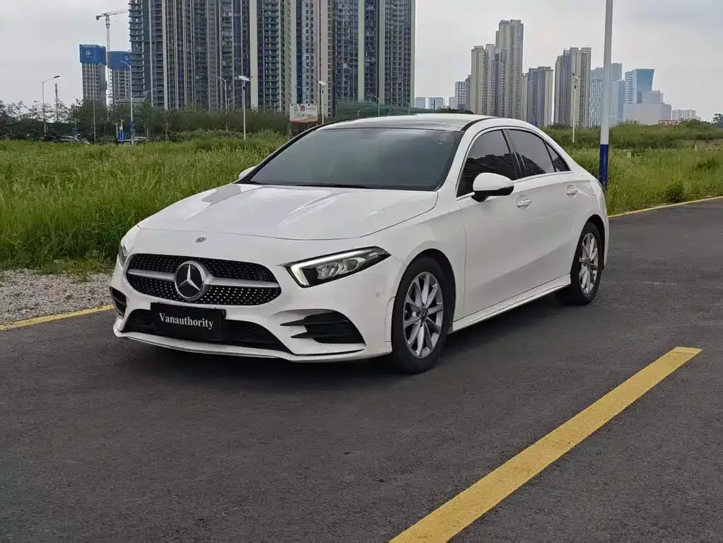 Mercedes-Benz A-Class — фото 1