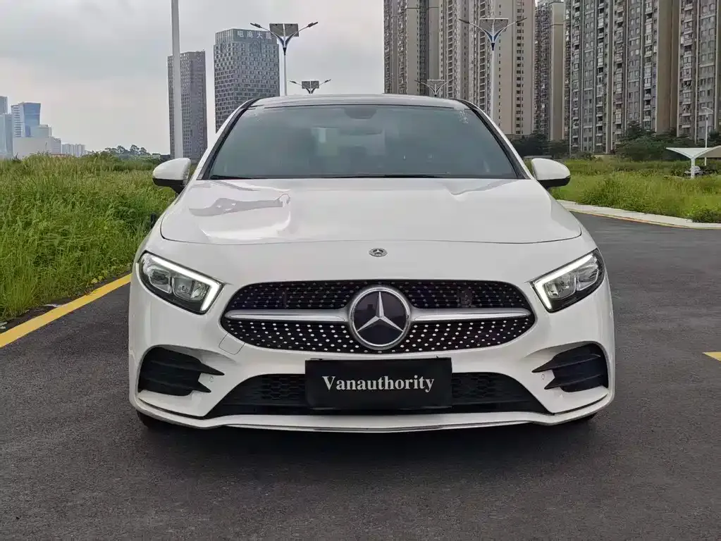 Mercedes-Benz A-Class — фото 10