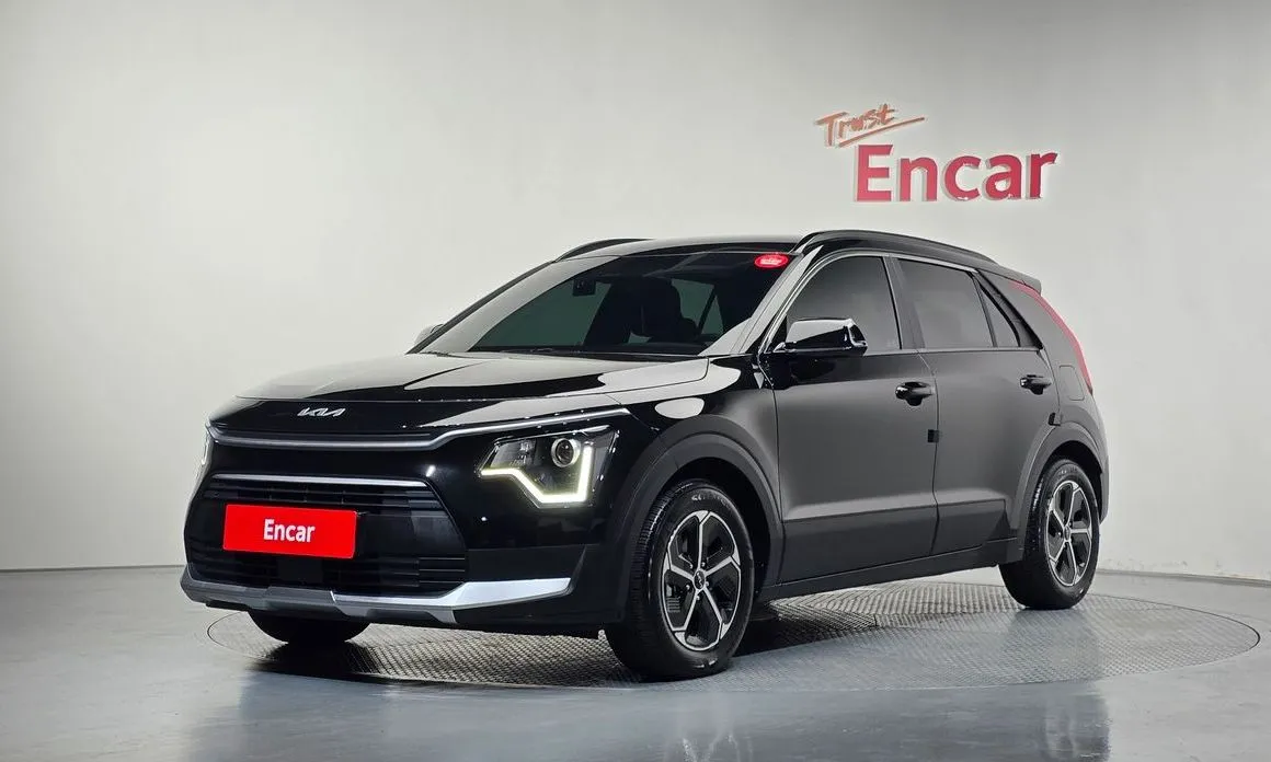 Kia Niro — фото 1