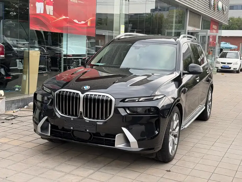 BMW X7 — фото 1