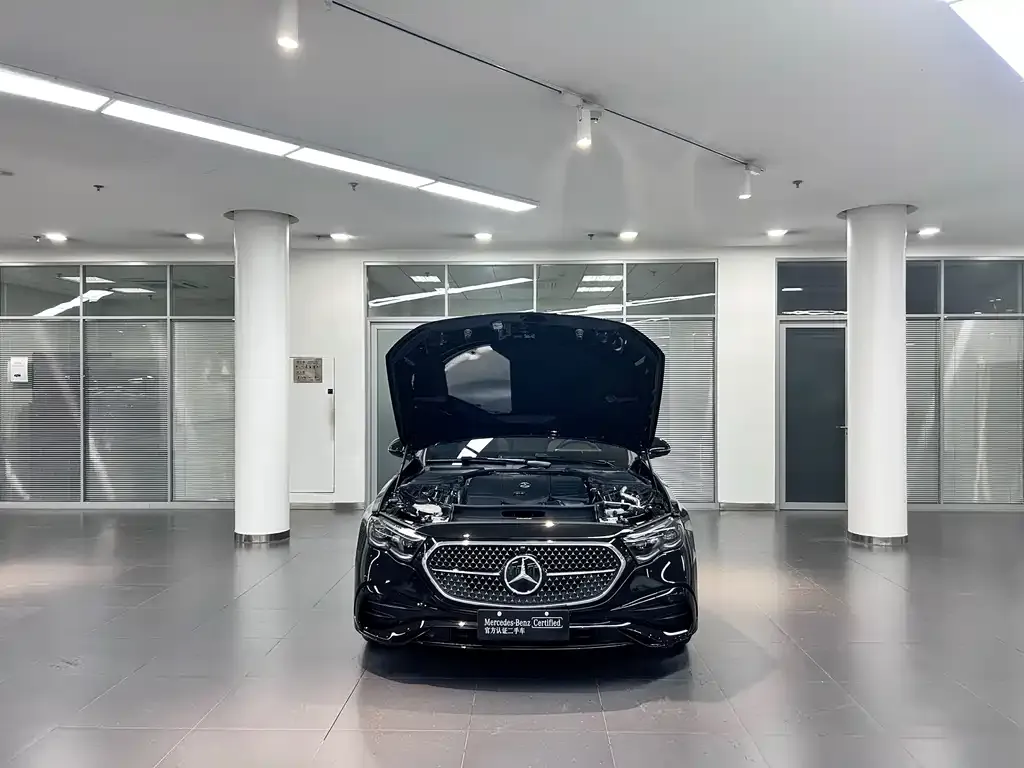 Mercedes-Benz E-Class (Import) — фото 3