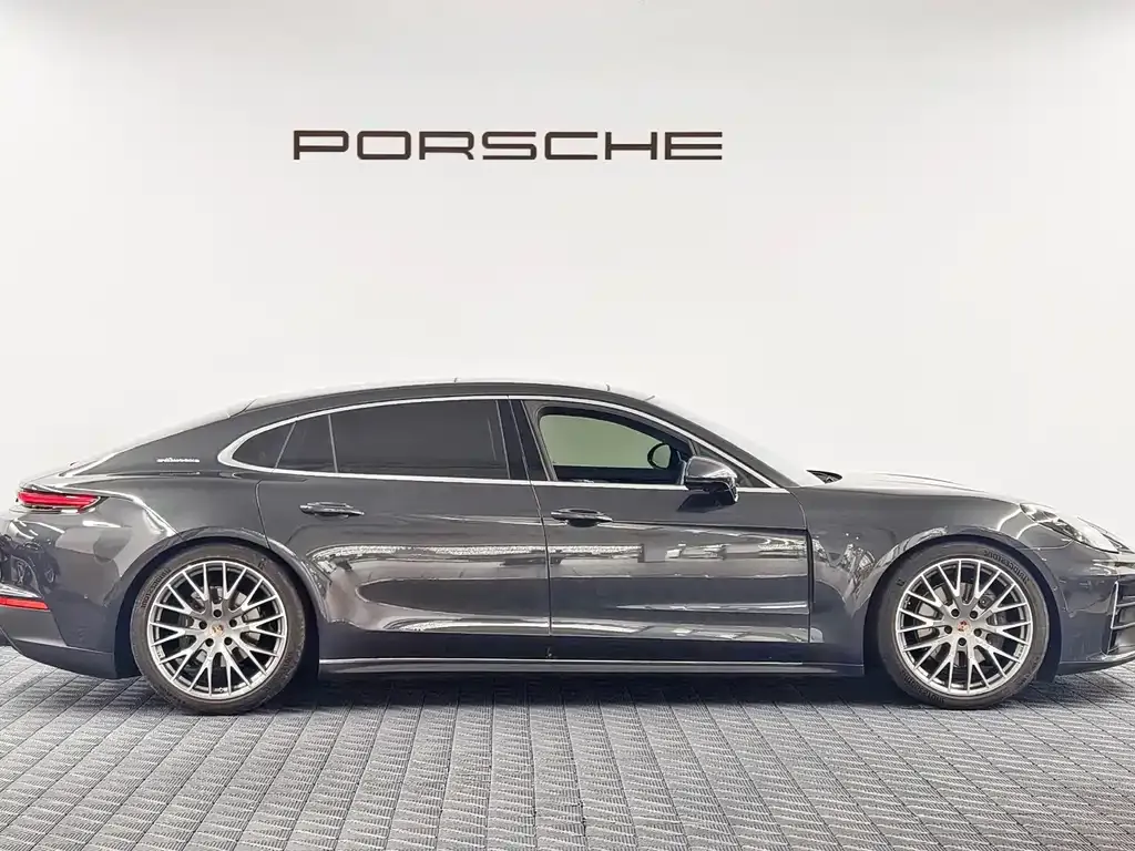 Porsche Panamera — фото 10