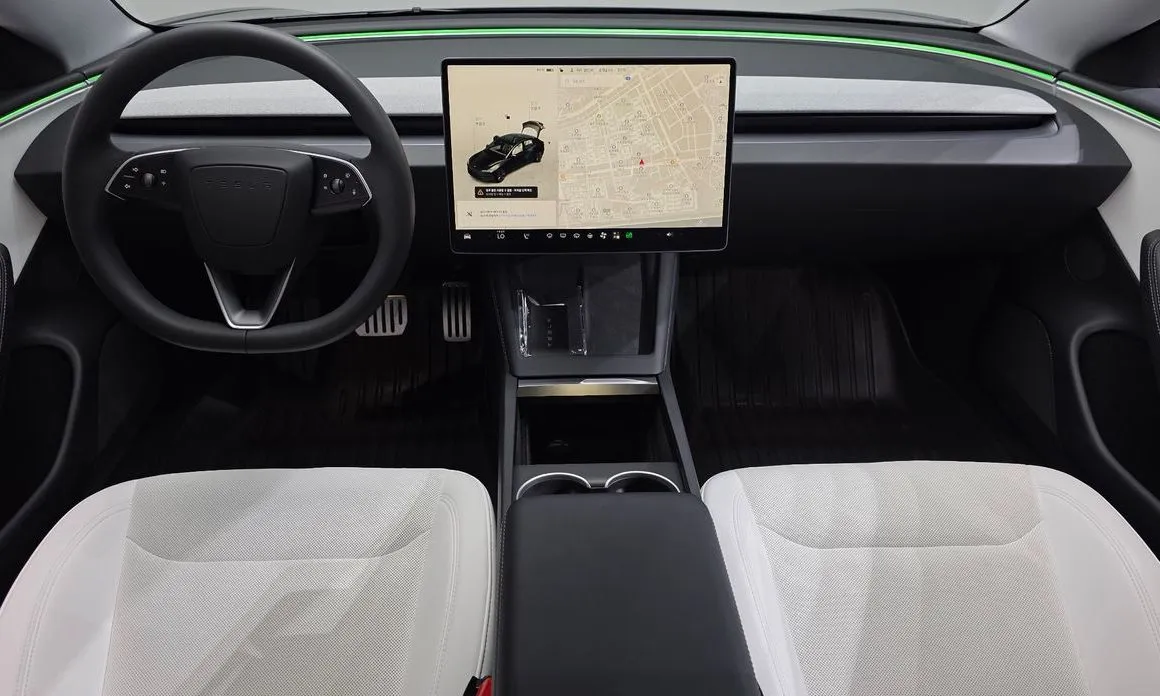 Tesla Model 3 — фото 9
