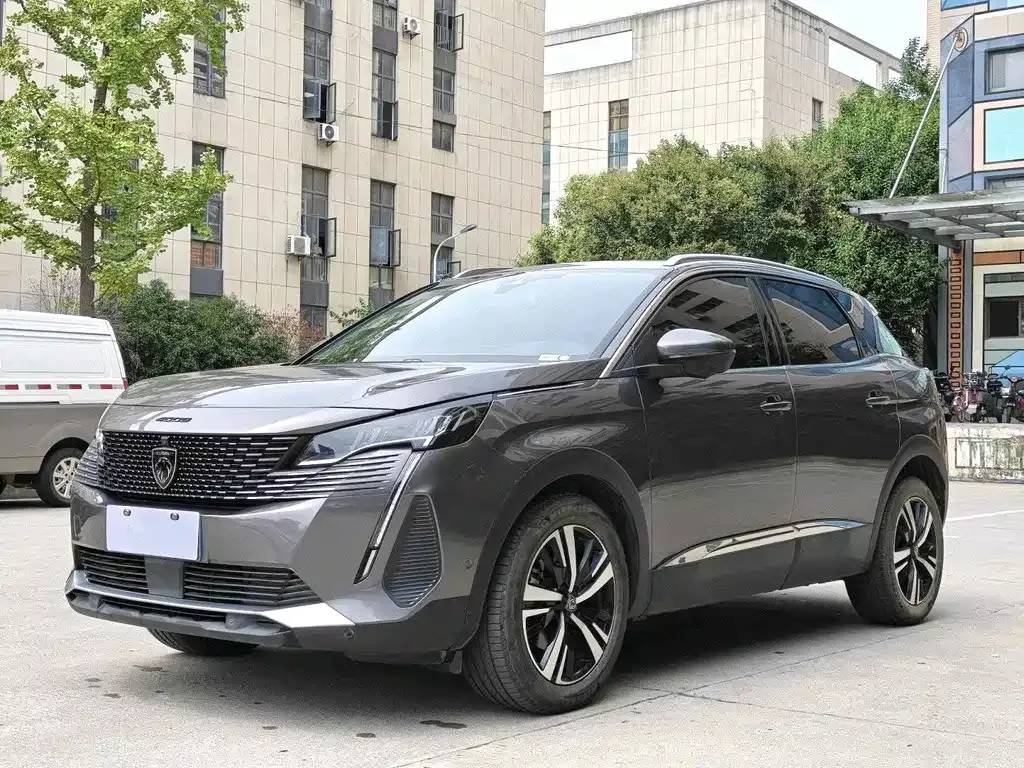 Peugeot 4008 — фото 9