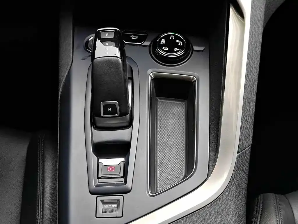 Peugeot 4008 — фото 2
