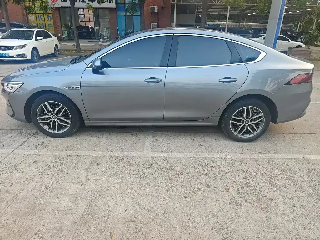 BYD Qin PLUS — фото 4
