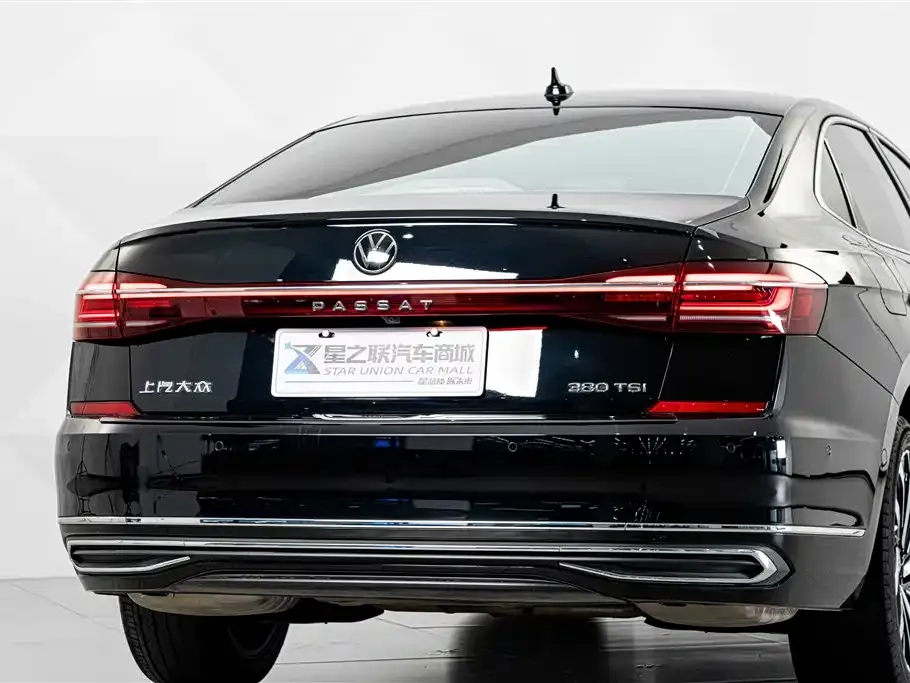 Volkswagen Passat — фото 3