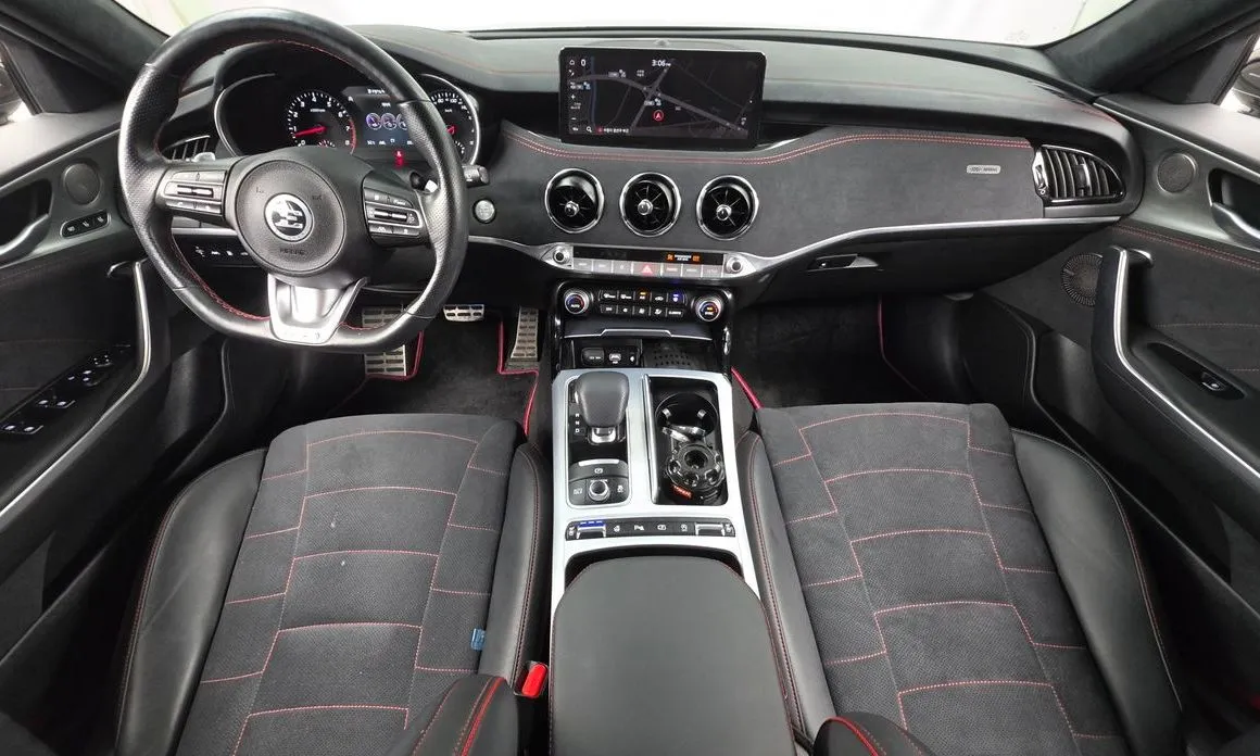 Kia Stinger — фото 10