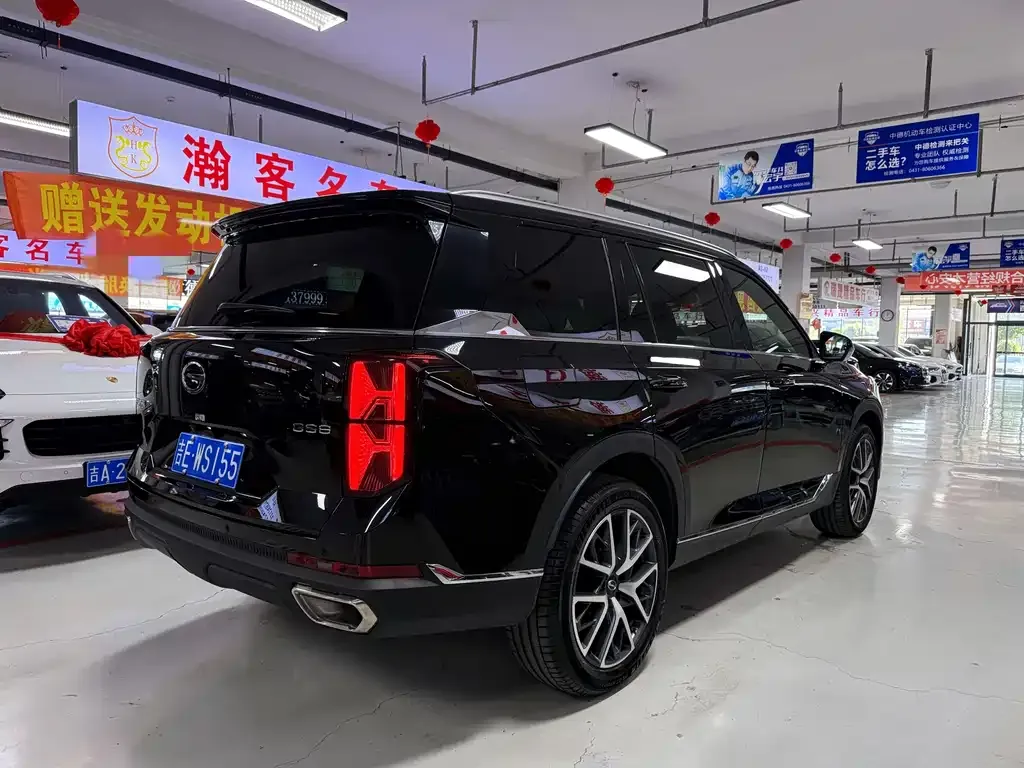 GAC Motor Trumpchi GS8 — фото 8
