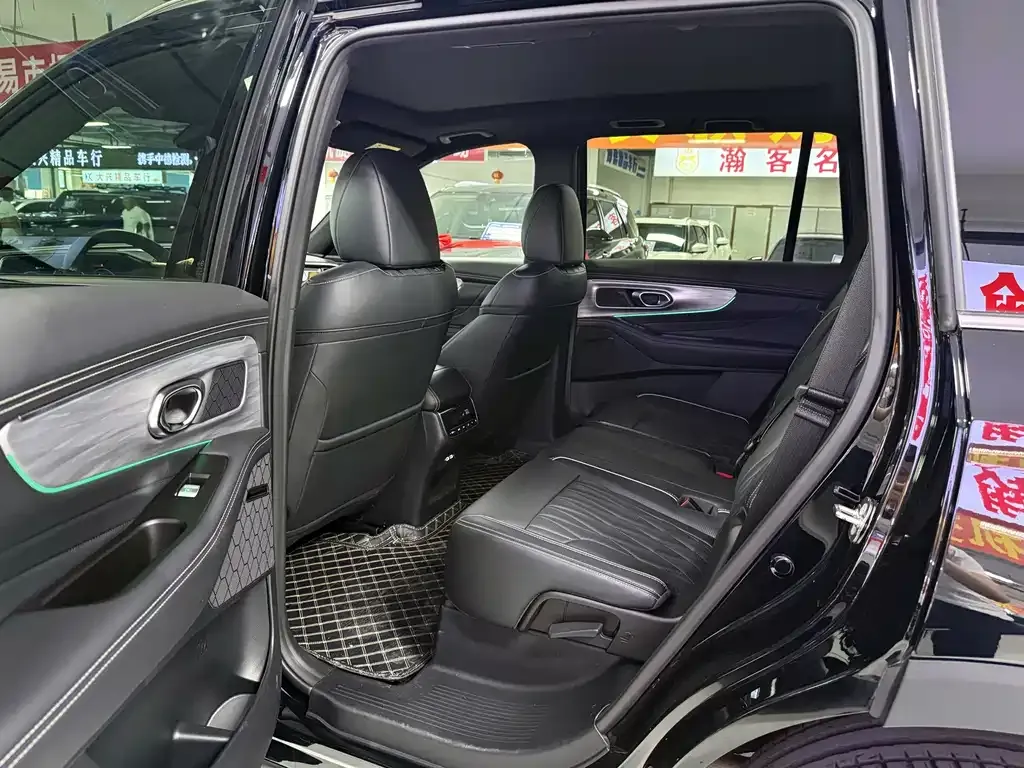 GAC Motor Trumpchi GS8 — фото 3