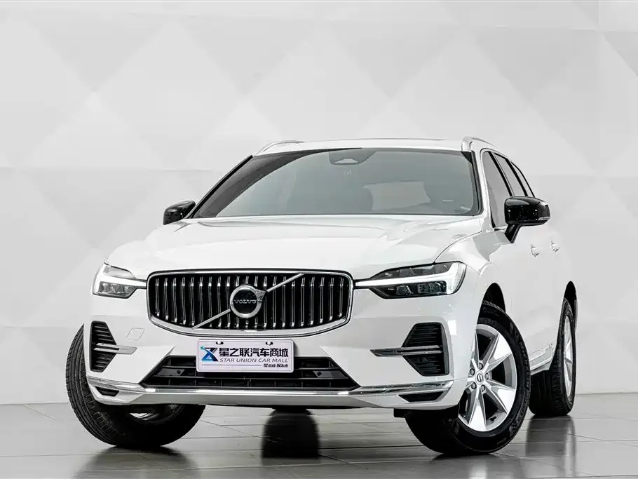 Volvo XC60 — фото 6