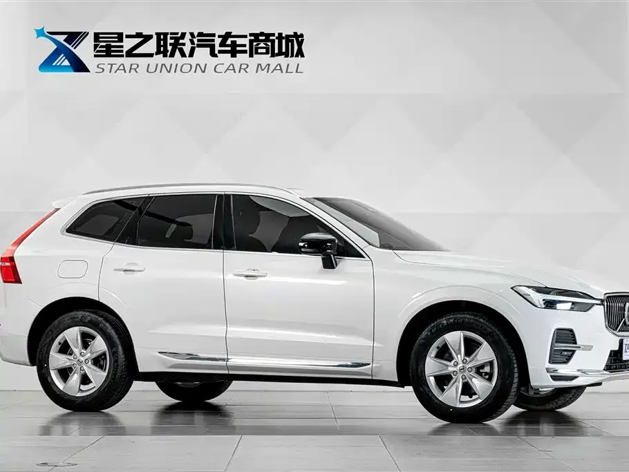 Volvo XC60 — фото 4