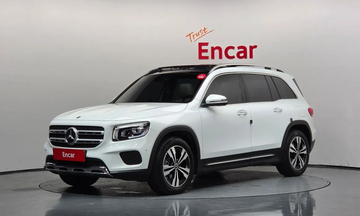Mercedes-Benz GLB-Class — фото 1
