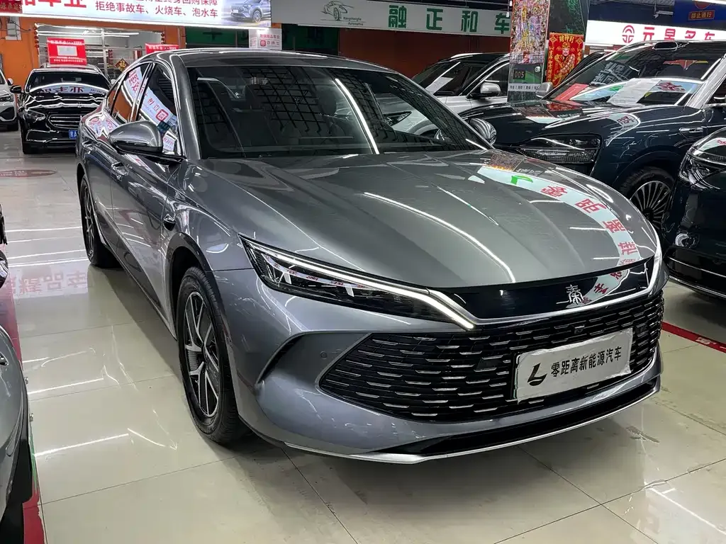 BYD Qin L — фото 1
