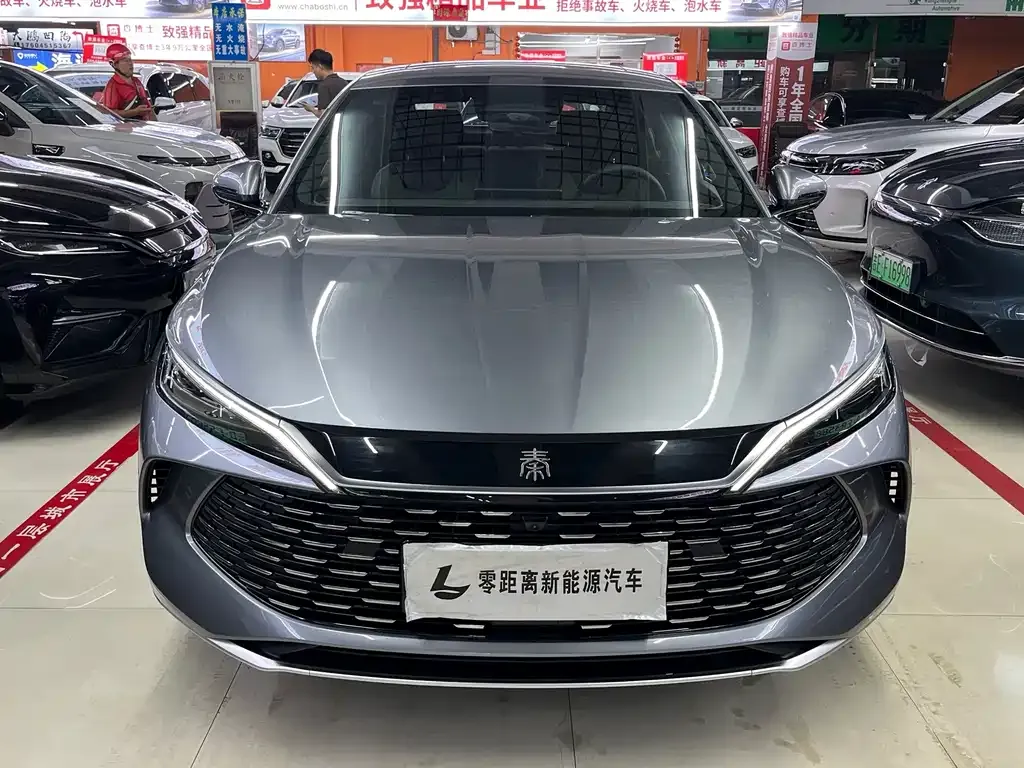 BYD Qin L — фото 9
