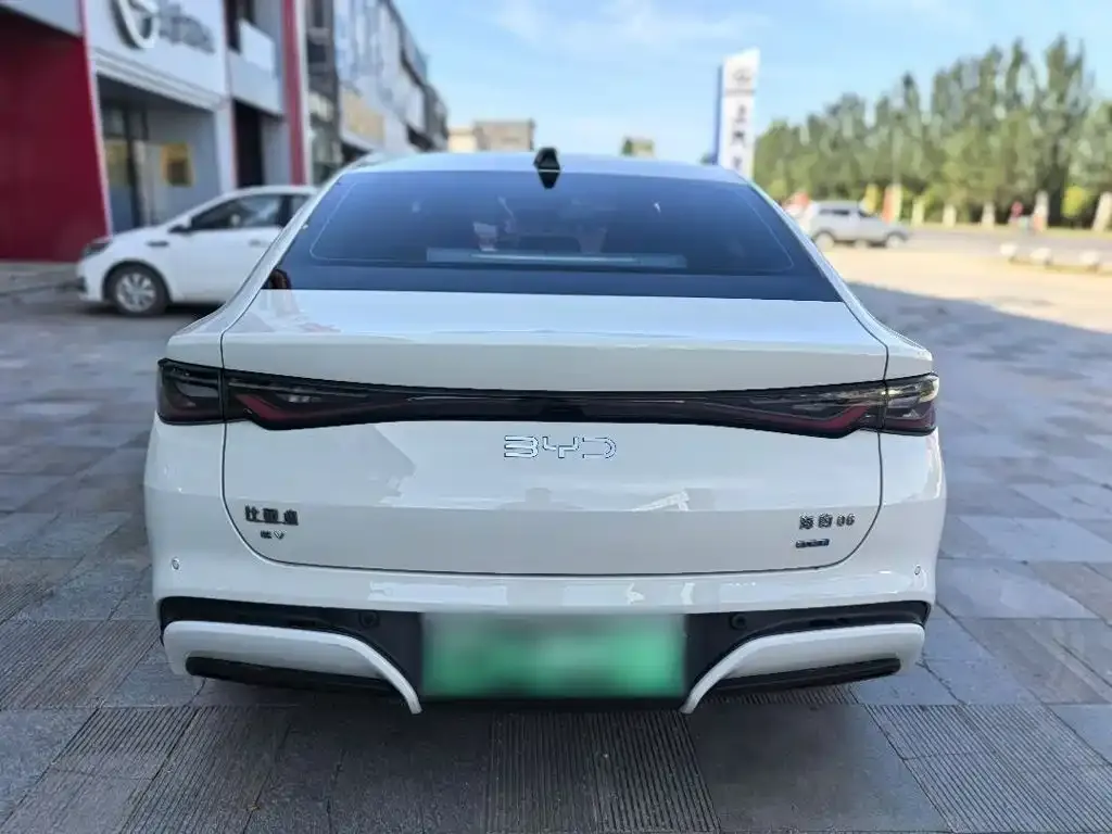 BYD Seal 06 — фото 9