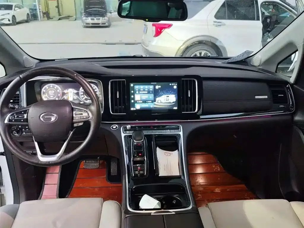 GAC Motor Trumpchi M8 — фото 4