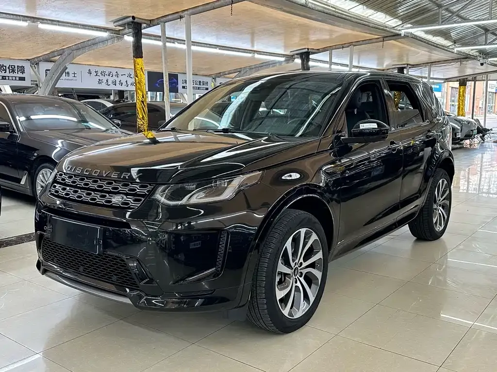 Land Rover Discovery Sport — фото 1
