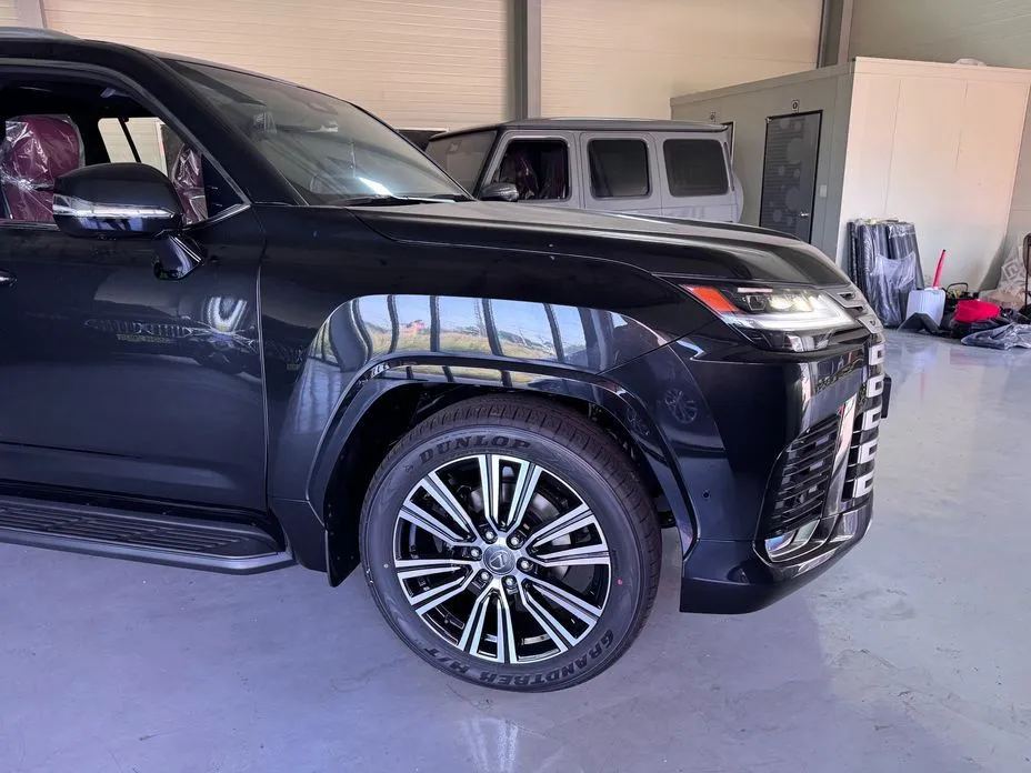 Lexus LX — фото 6