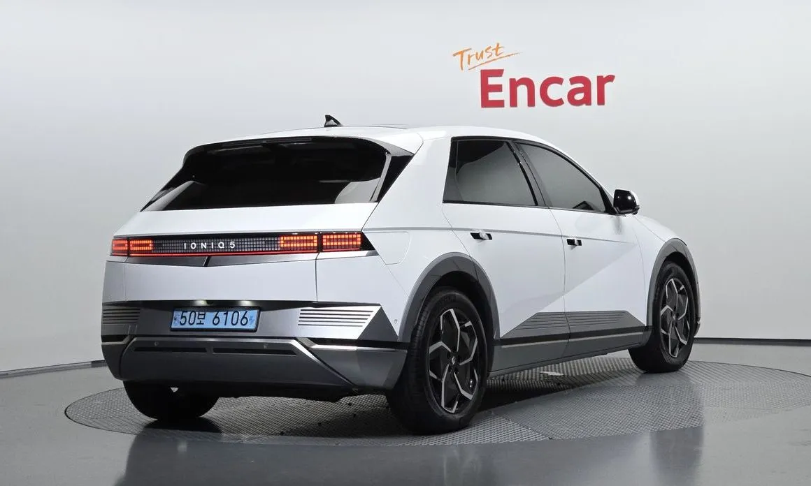 Hyundai Ioniq5 — фото 8