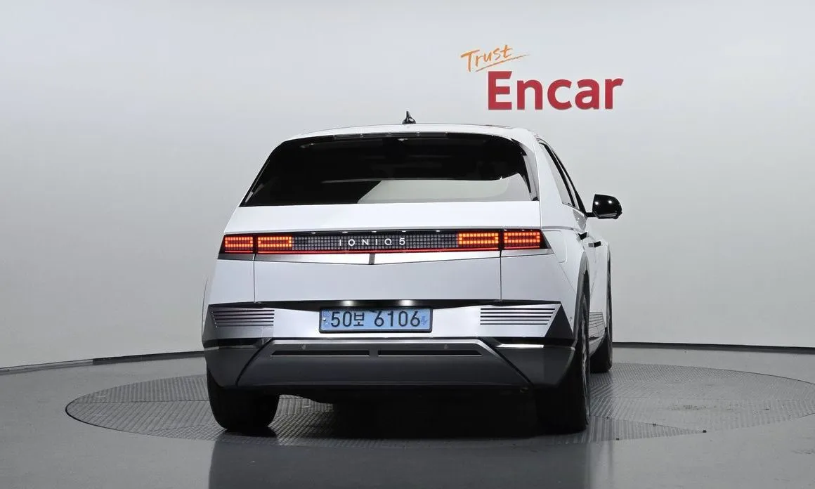 Hyundai Ioniq5 — фото 2
